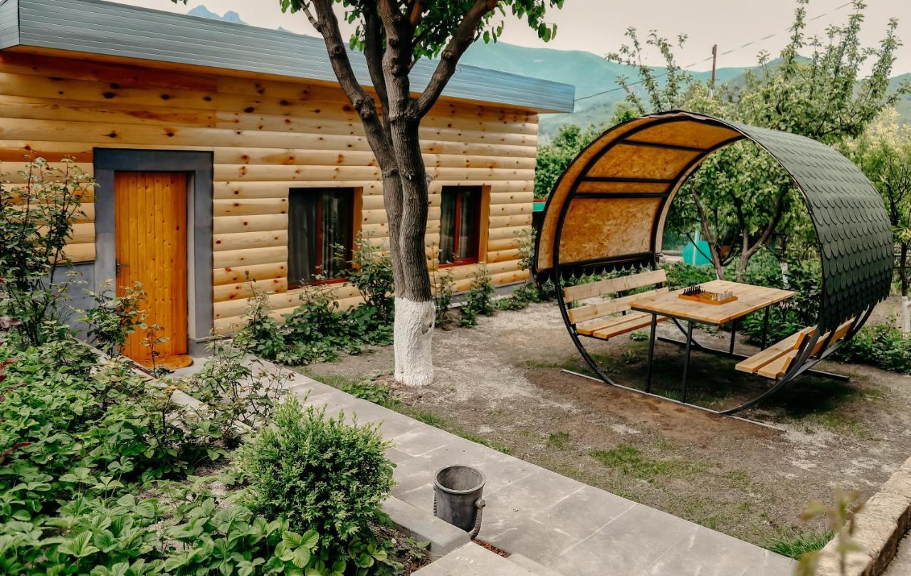 Hayi Tun Guest House ゴリス エクステリア 写真