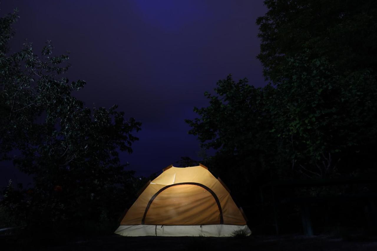 Hayi Tun Guest House ゴリス エクステリア 写真
