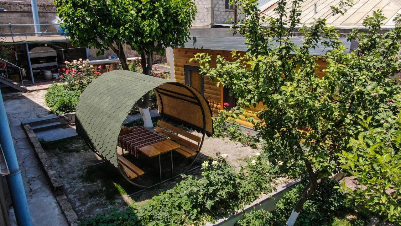 Hayi Tun Guest House ゴリス エクステリア 写真