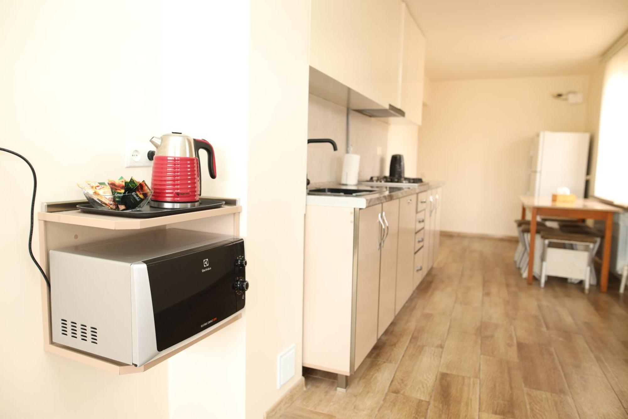 Hayi Tun Guest House ゴリス エクステリア 写真